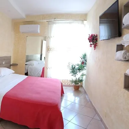 Crisan B&B Affittacamere-3